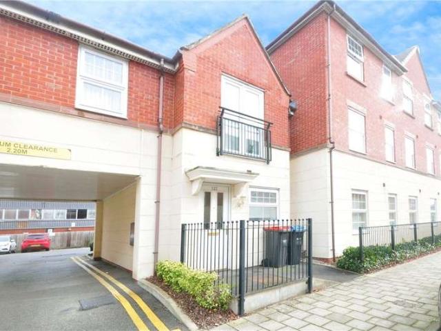 1 Bedroom Flat
