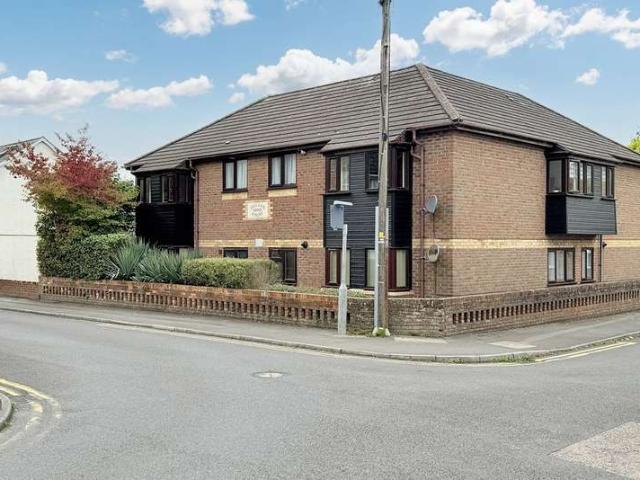 1 Bedroom Flat