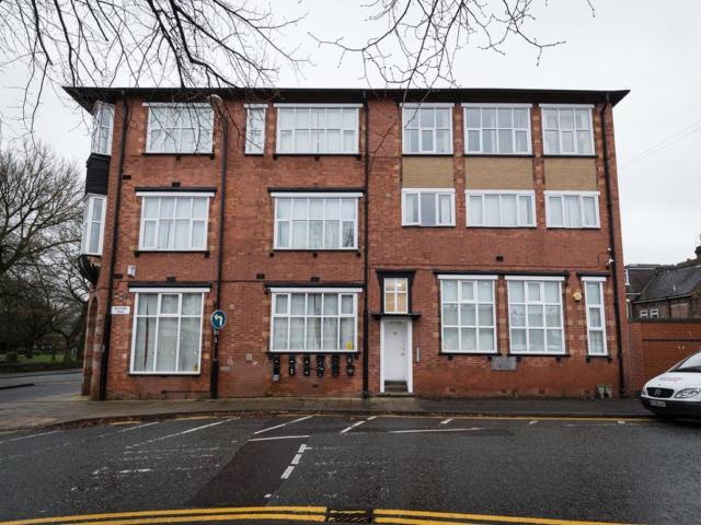 1 Bedroom Flat