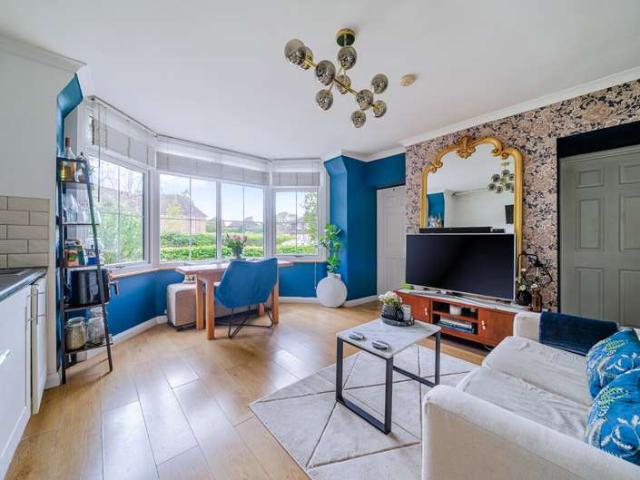 1 Bedroom Flat
