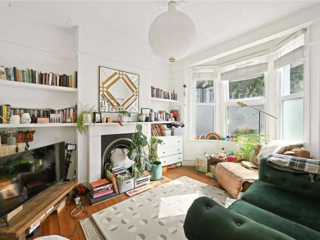 1 Bedroom Flat