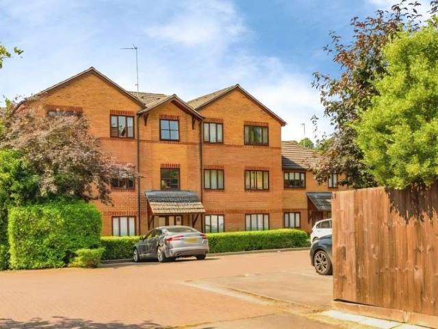 1 Bedroom Flat