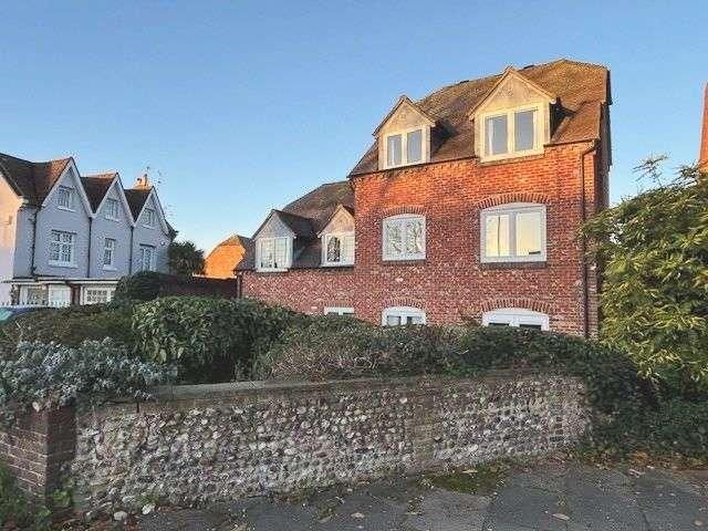 1 Bedroom Flat