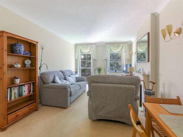 1 Bedroom Flat