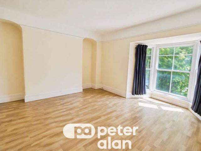 1 Bedroom Flat