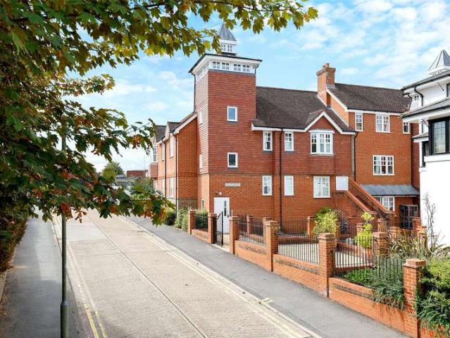 1 Bedroom Flat