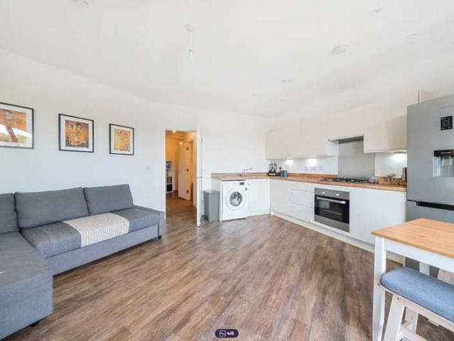 1 Bedroom Flat