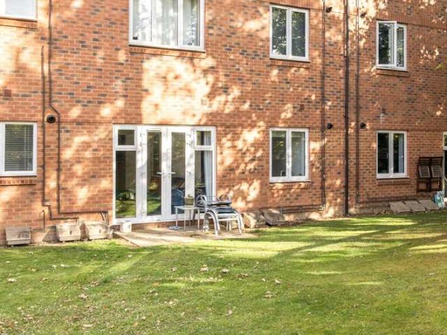 1 Bedroom Flat