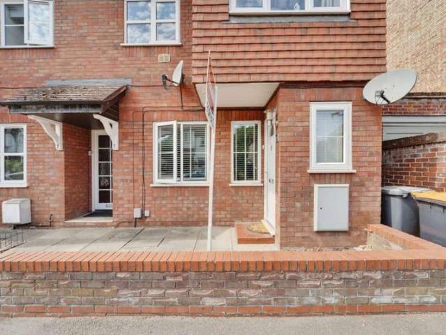 1 Bedroom Flat