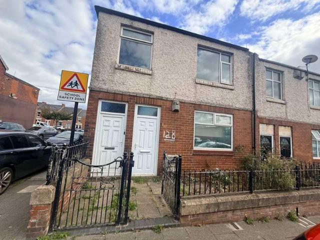 1 Bedroom Flat