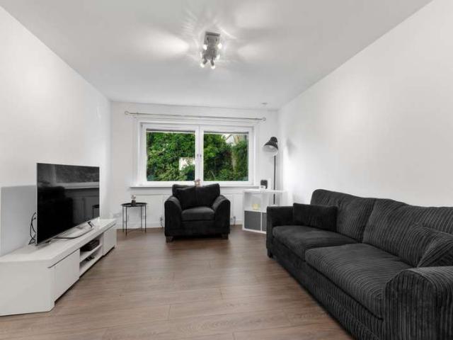 1 Bedroom Flat