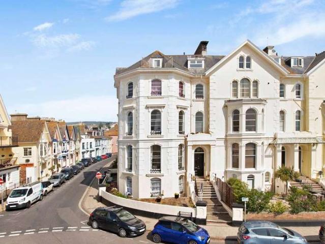 1 Bedroom Flat