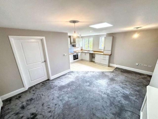 1 Bedroom Flat