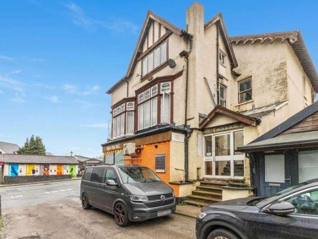 1 Bedroom Flat