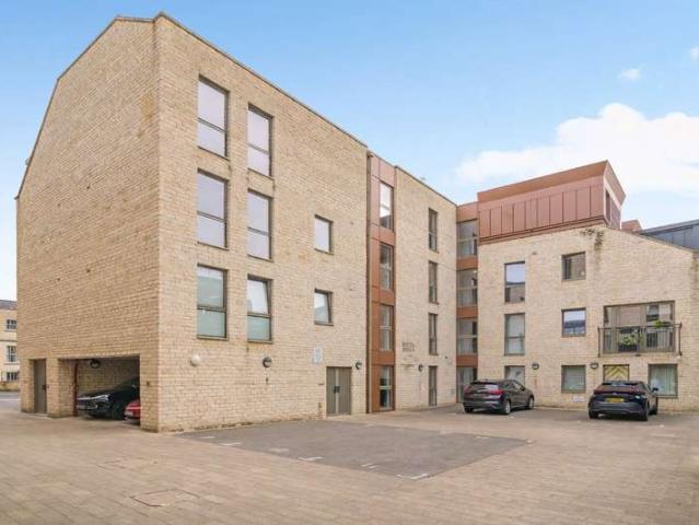 1 Bedroom Flat