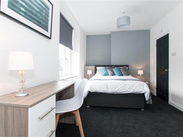1 Bedroom Flat