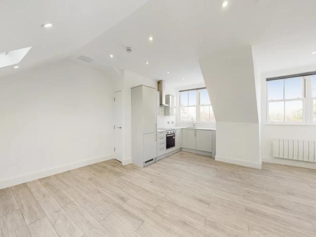 1 Bedroom Flat