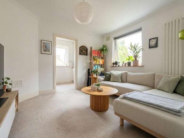 1 Bedroom Flat