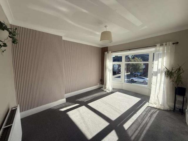 1 Bedroom Flat