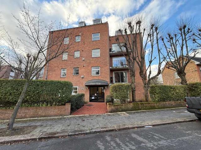 1 Bedroom Flat