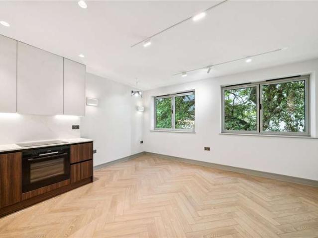 1 Bedroom Flat