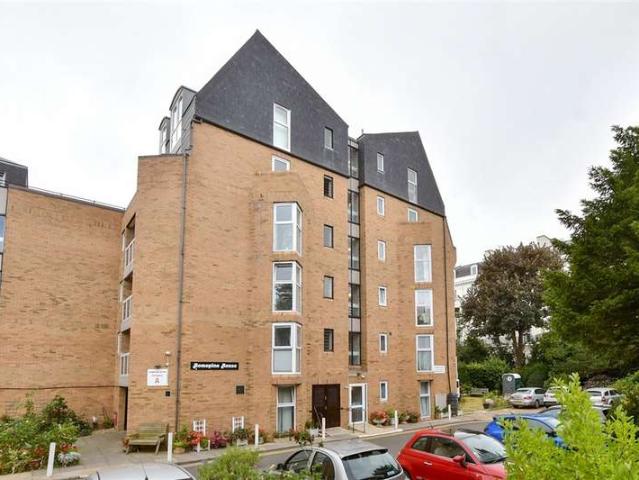 1 Bedroom Flat
