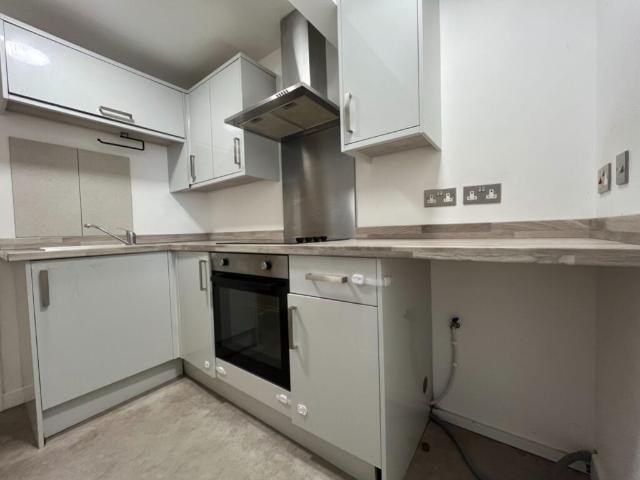 1 bedroom Flat