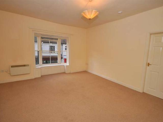 1 Bedroom Flat