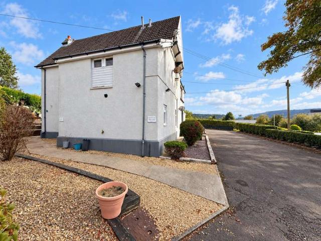 1 Bedroom Flat