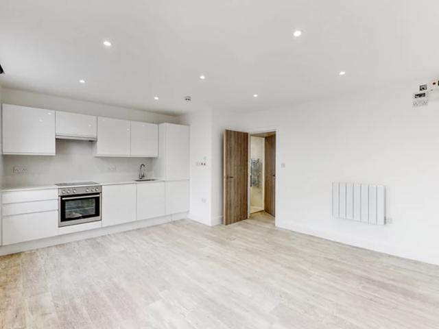 1 Bedroom Flat