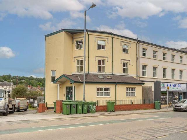 1 Bedroom Flat