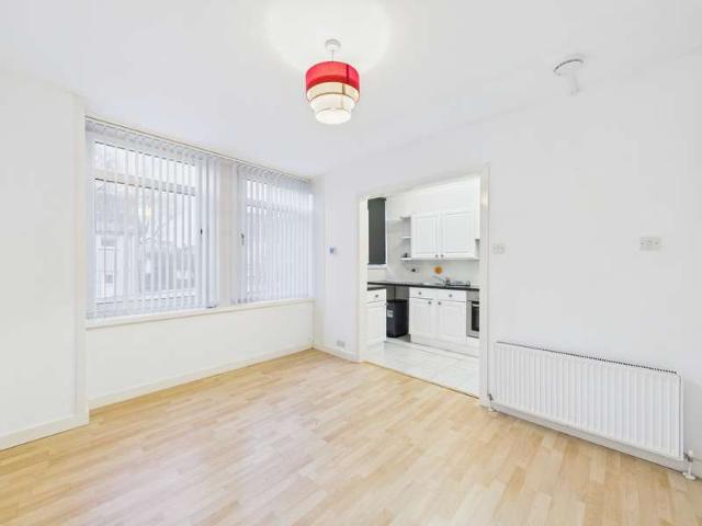 1 Bedroom Flat