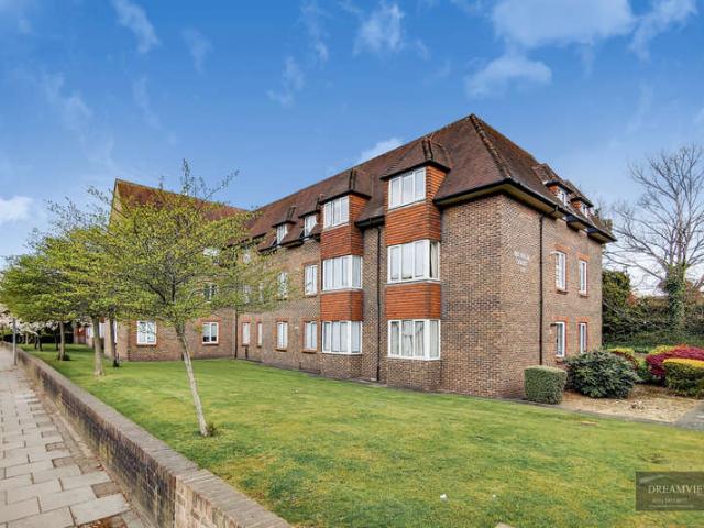 1 Bedroom Flat