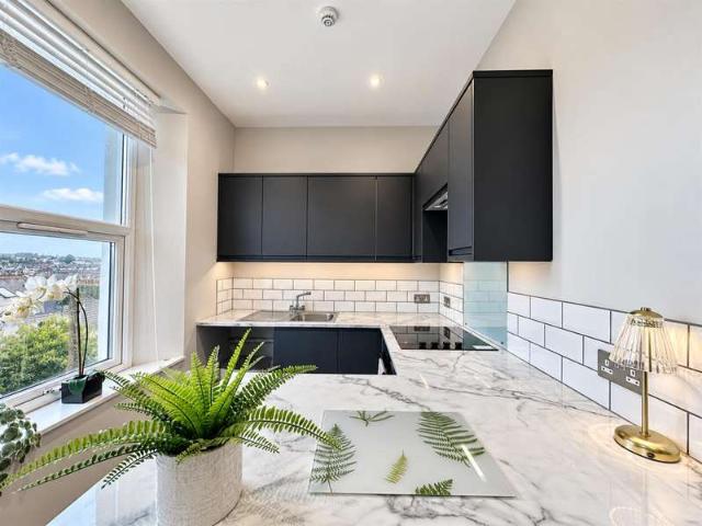 1 Bedroom Flat