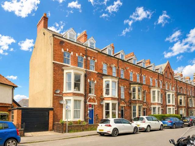 1 Bedroom Flat