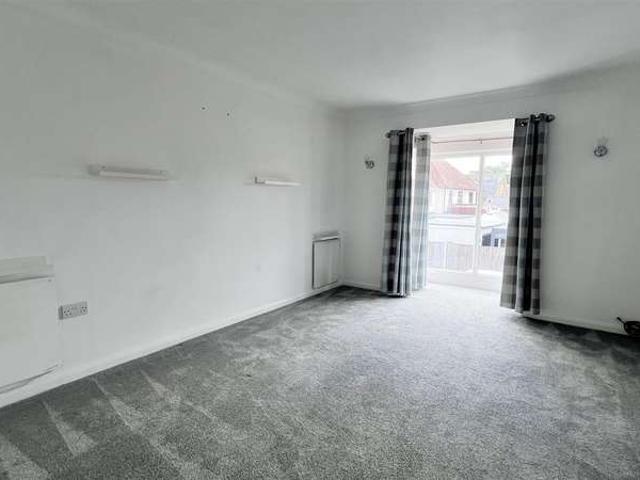1 Bedroom Flat