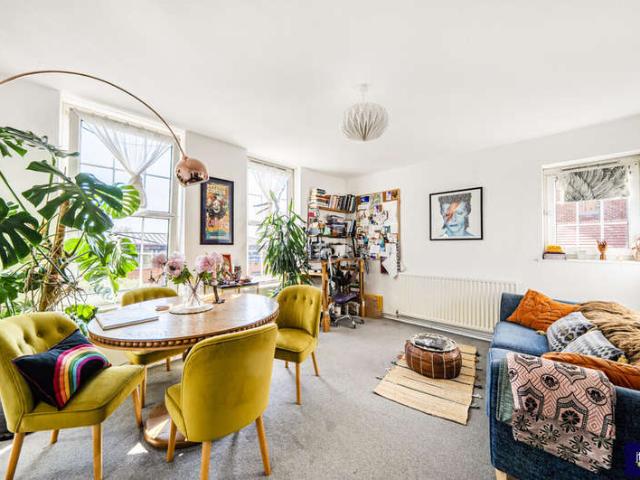 1 Bedroom Flat