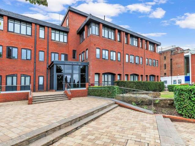 1 Bedroom Flat