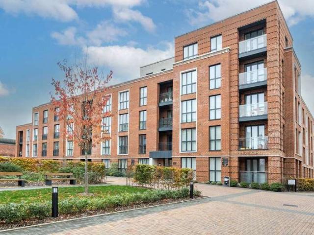 1 Bedroom Flat