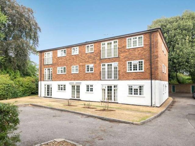 1 Bedroom Flat