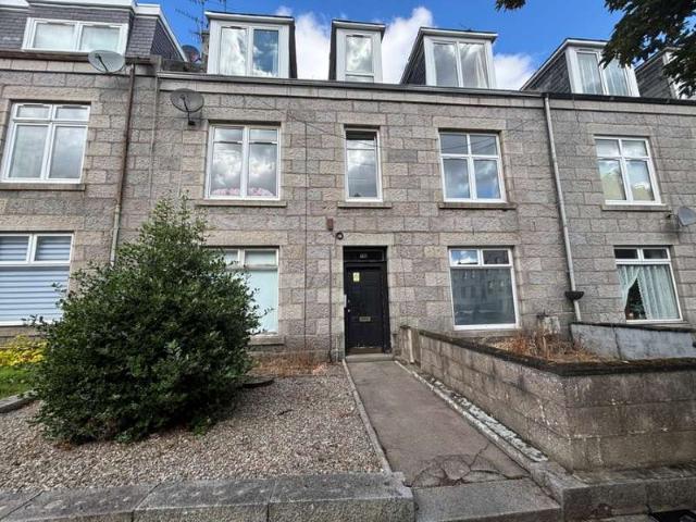 1 Bedroom Flat