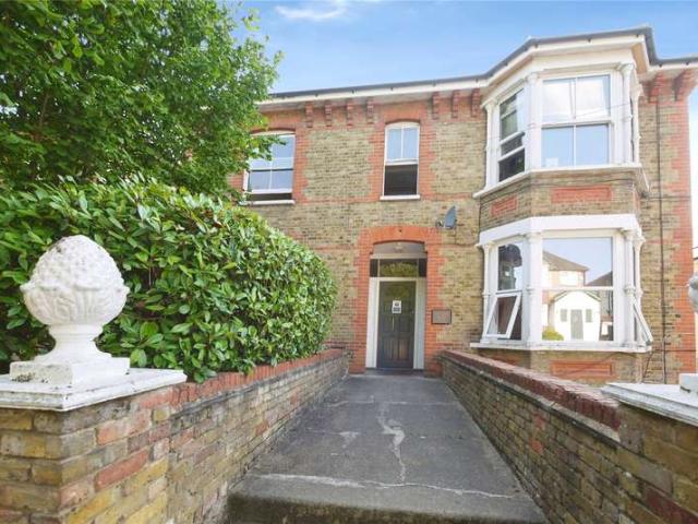 1 Bedroom Flat
