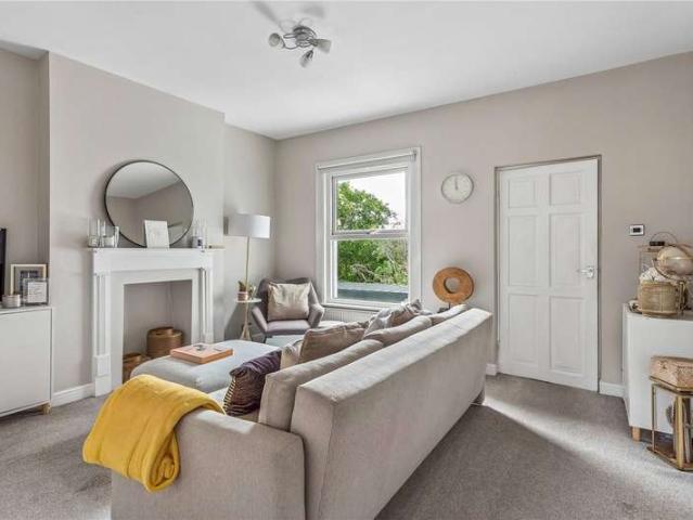 1 Bedroom Flat