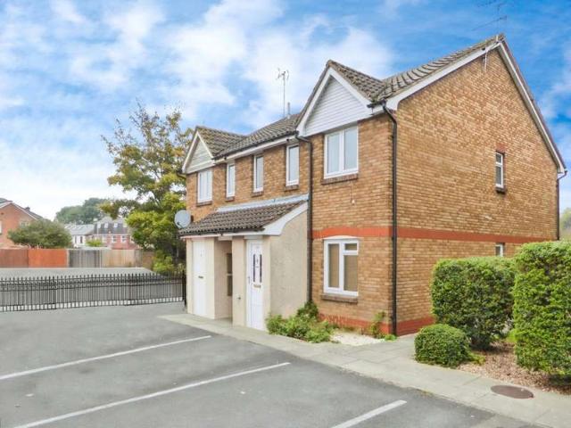 1 Bedroom Flat