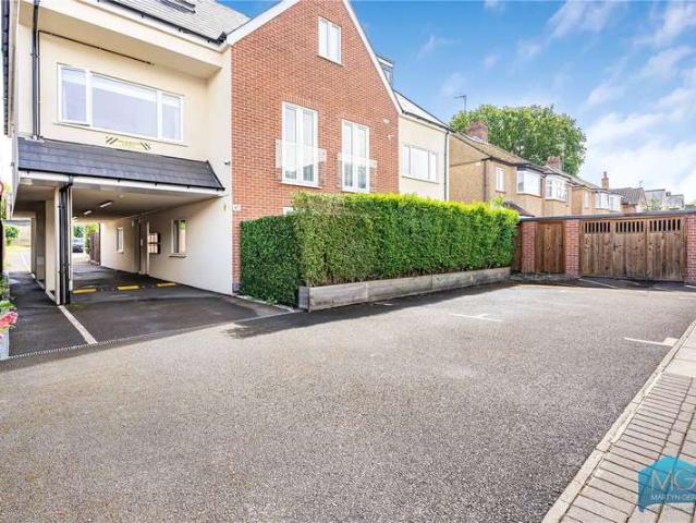 1 Bedroom Flat