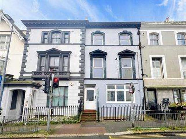 1 Bedroom Flat