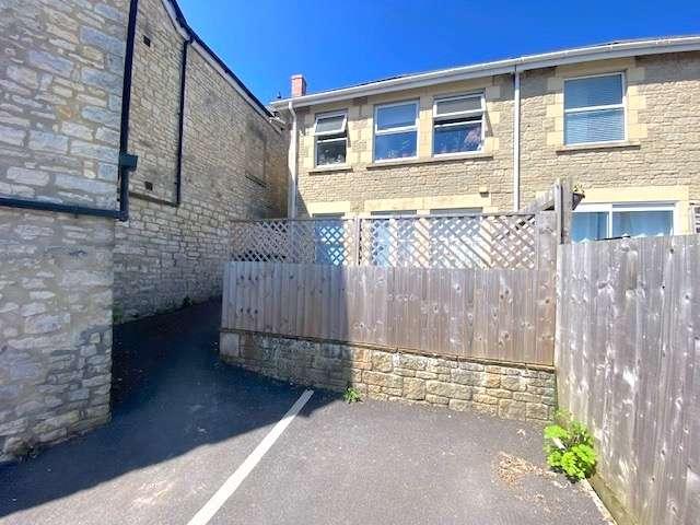 1 Bedroom Flat