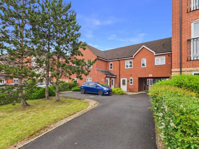 1 Bedroom Flat