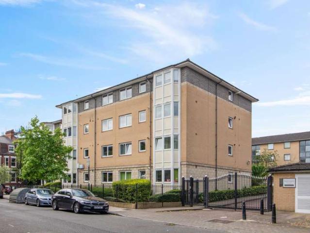 1 Bedroom Flat