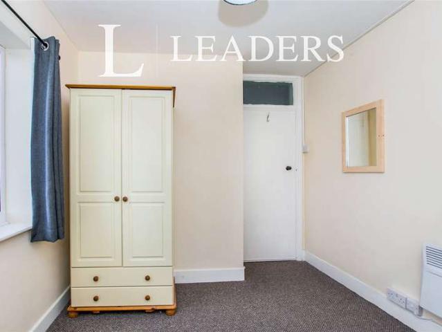 1 Bedroom Flat